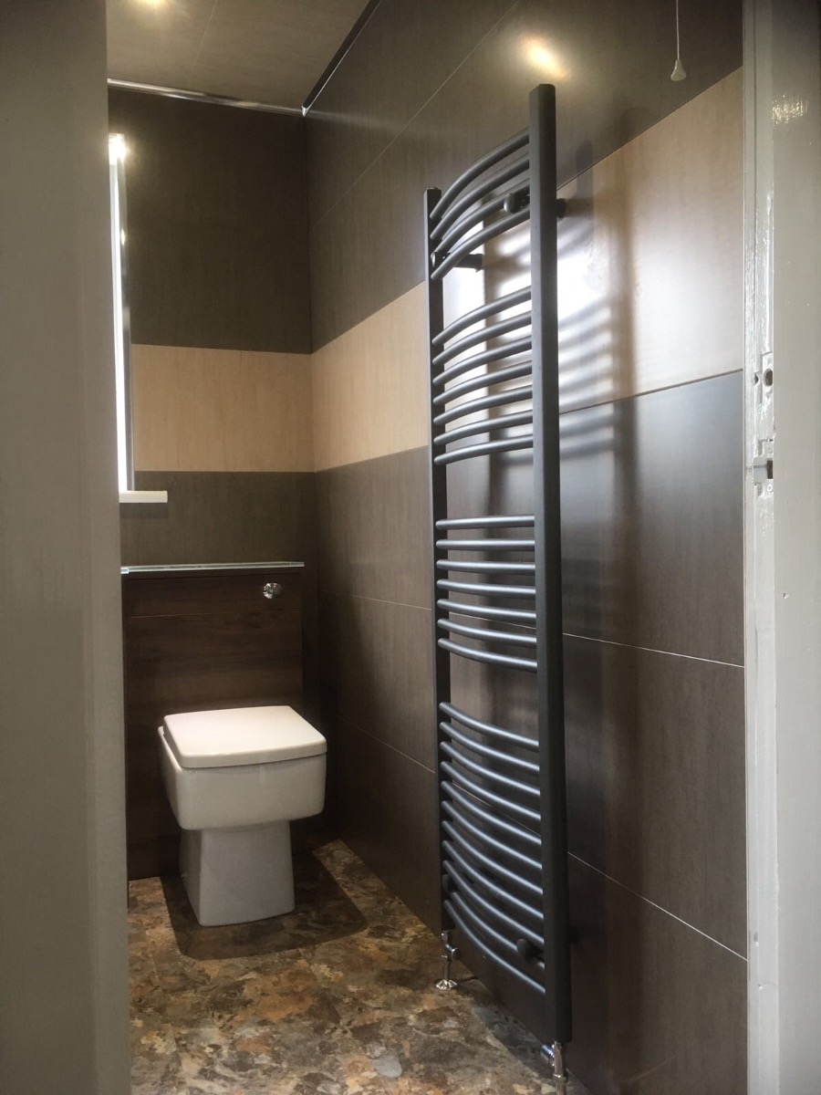 Company: Image 63